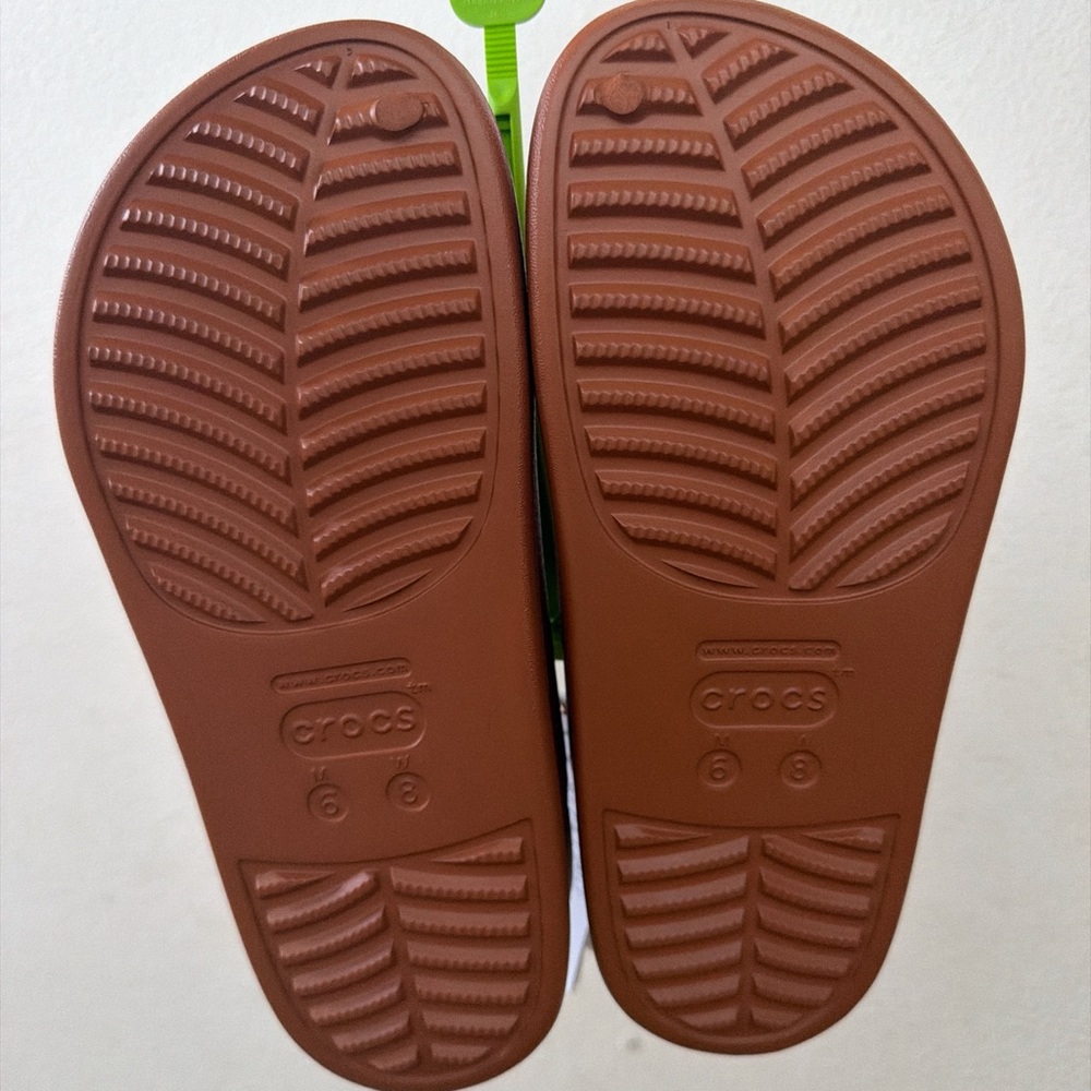 Crocs Dylan Clogs - Picture 2 of 2